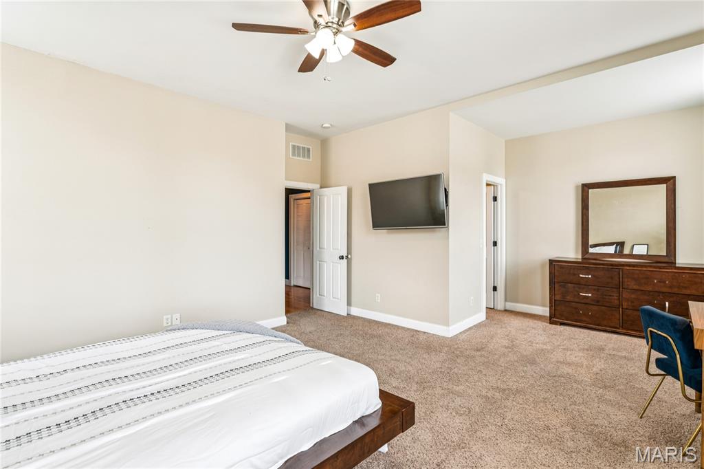 Indiana Condo - Residential