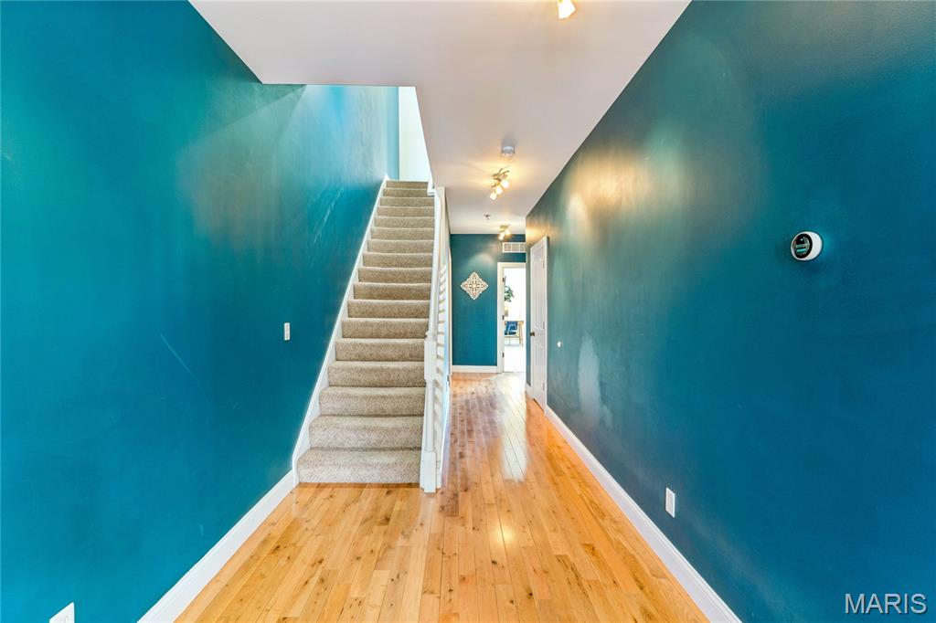 Indiana Condo - Residential