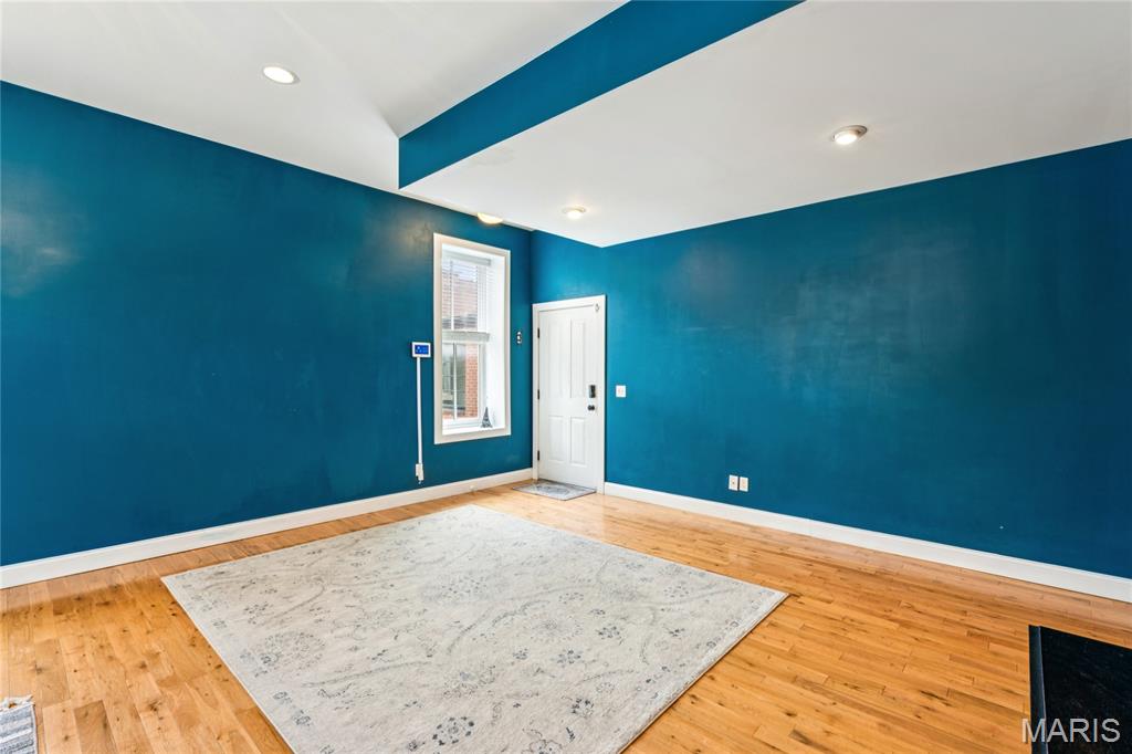 Indiana Condo - Residential