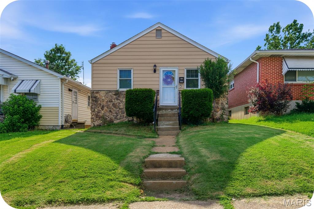This Dogtown charmer offers a practical layout with two bedrooms, an updated bathroom, comfortable living room, and kitchen all on the main level. Need a little extra room? The partially finished basement provides flexible bonus space for work, play, or relaxation. Recent improvements—including a new roof, new gutters, new electrical panel and service, newer windows & storm door, and newer HVAC—many of the big-ticket items are already taken care of. Located just minutes from Forest Park, Barnes, major highways, and some of St. Louis's favorite neighborhoods, this home proves that good things really do come in manageable packages.