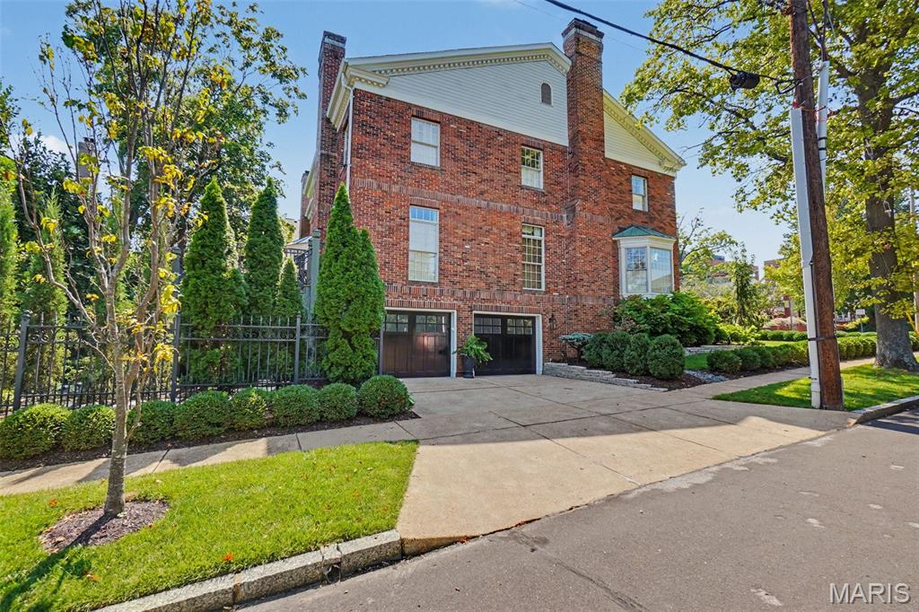 Georgetown Corner - Residential