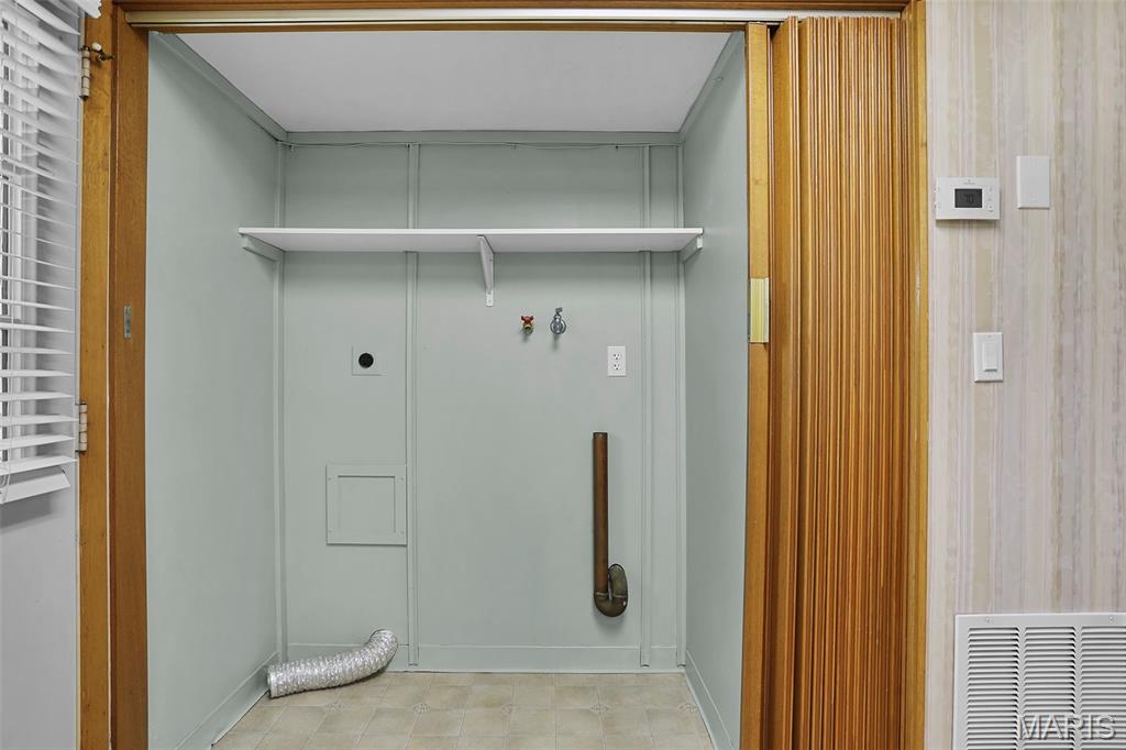 Country Mdws 2nd Add - Residential