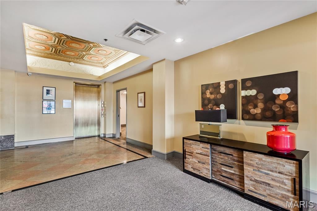 South Side Tower Condo - Residential