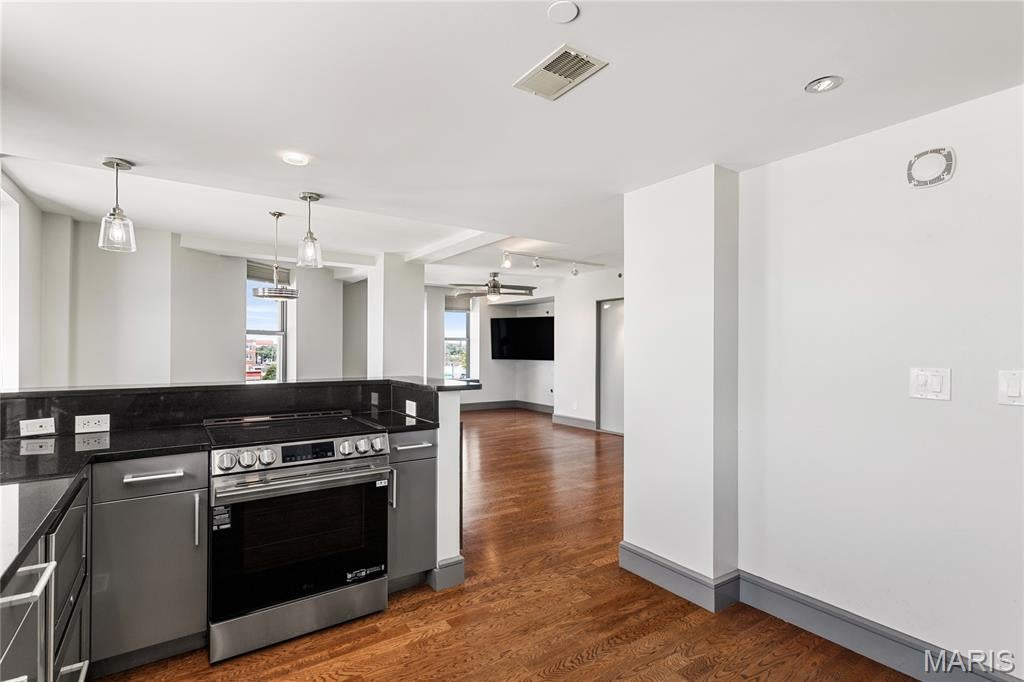 South Side Tower Condo - Residential
