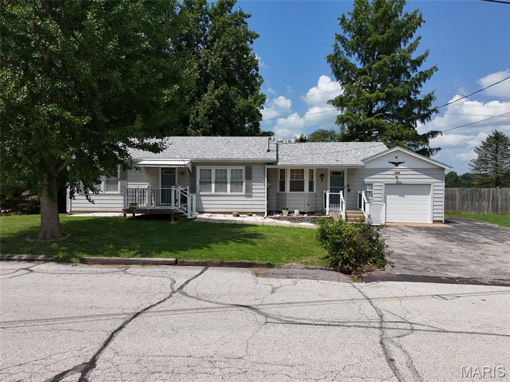 Court Anthony - Residential