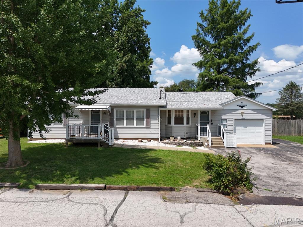 Court Anthony - Residential