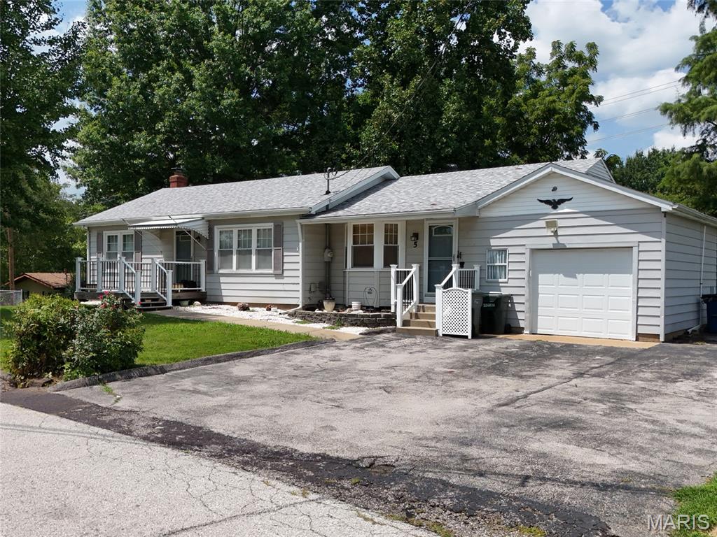 Court Anthony - Residential