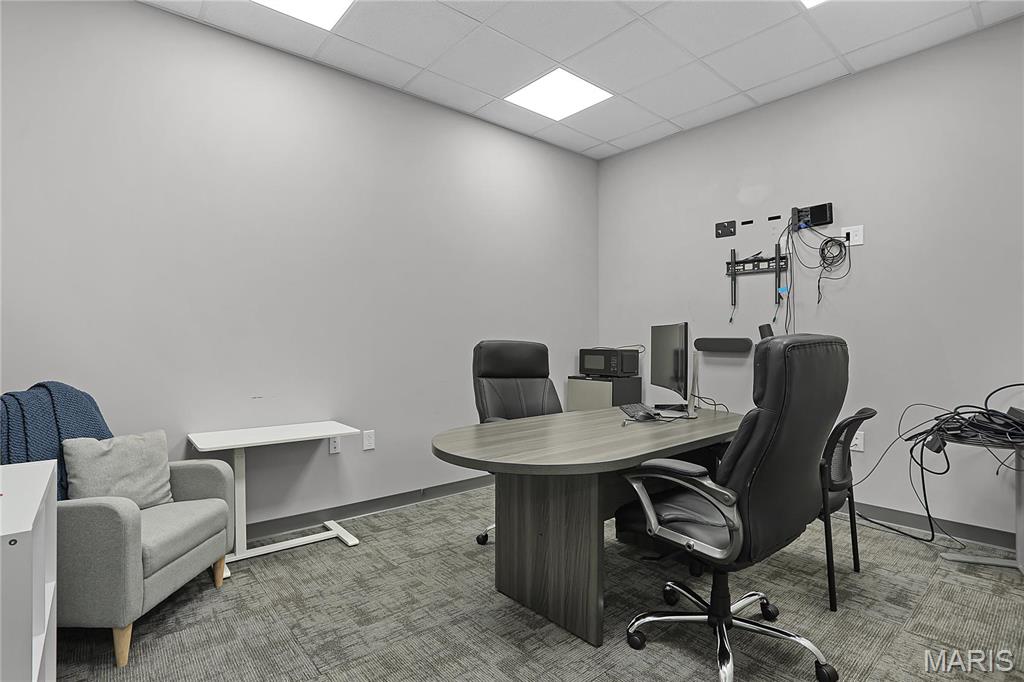 The Orchards Complex - Commercial Lease