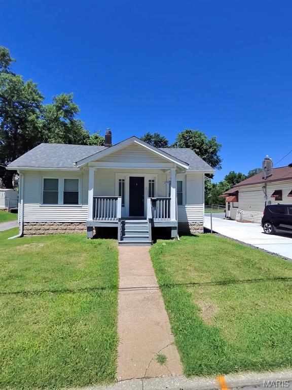 Investor-ready and or first time home buyers opportunity. This clean 2BR/1BA is vacant, move-in ready, and primed for an immediate tenant placement or home ownership. Recent updates — flooring, paint, and refreshed kitchen and bath — mean the heavy lifting is already done and major capital expenses are years away. Roof, HVAC, and water heater have all been addressed, so you're stepping into a low-maintenance asset from day one. Solid bones, tight systems.