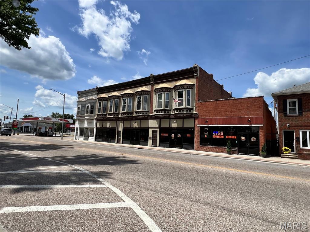 Litchfield - Commercial Sale