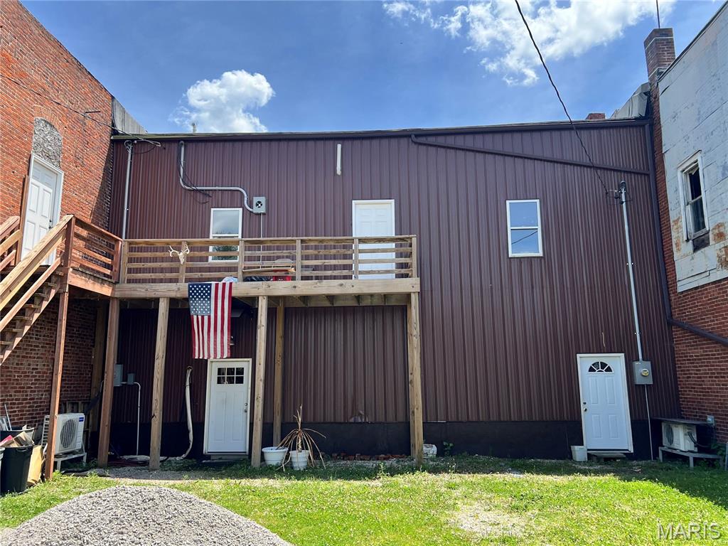 Litchfield - Commercial Sale