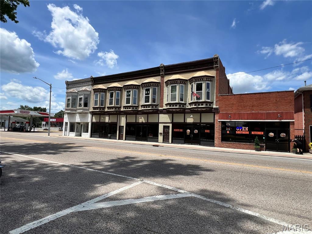 Litchfield - Commercial Sale