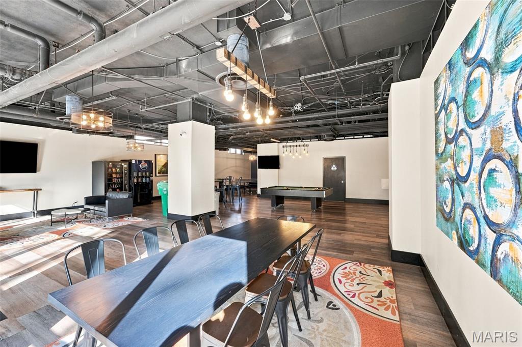 Blu Condos - Residential
