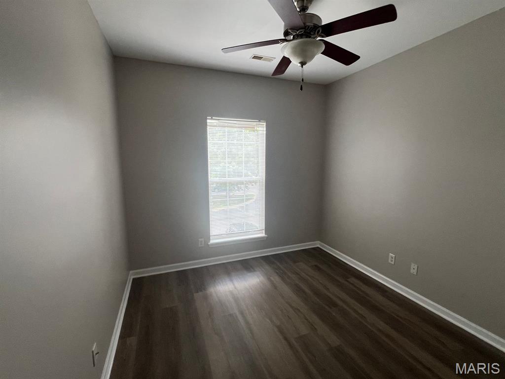 Brookfield Condo Bdy Adj - Residential Lease