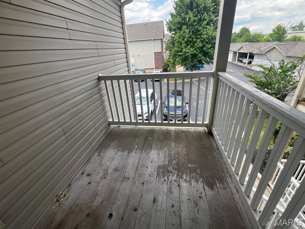 Brookfield Condo Bdy Adj - Residential Lease