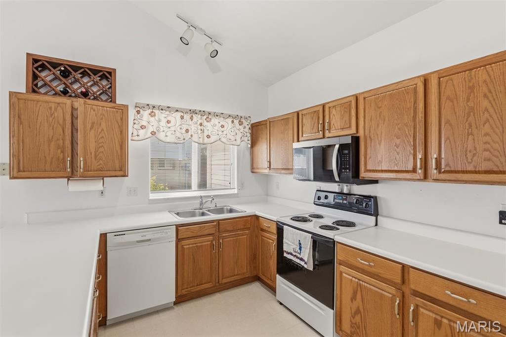 Fox Pointe Ph 03 - Residential