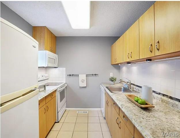 Beau Jardin Twnhms A Condo Amd - Residential