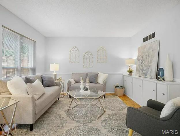 Beau Jardin Twnhms A Condo Amd - Residential