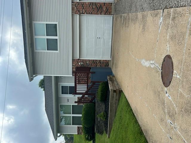 Boones Trace - Residential Lease