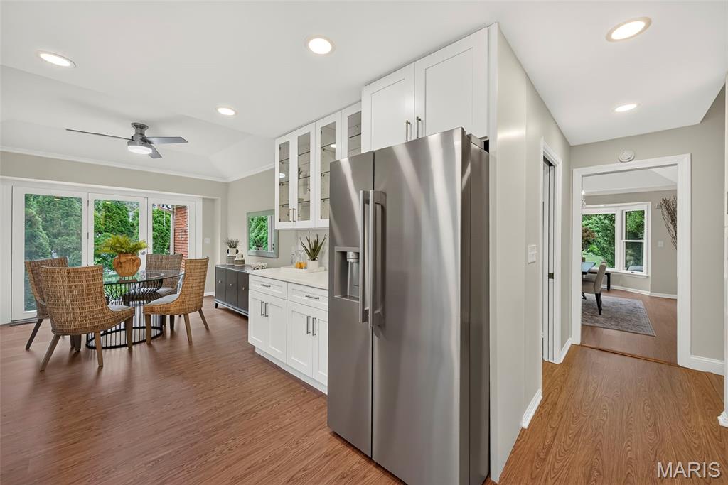 Baywood Villages Condo Ph Three - Residential