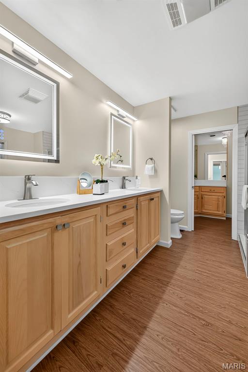 Baywood Villages Condo Ph Three - Residential