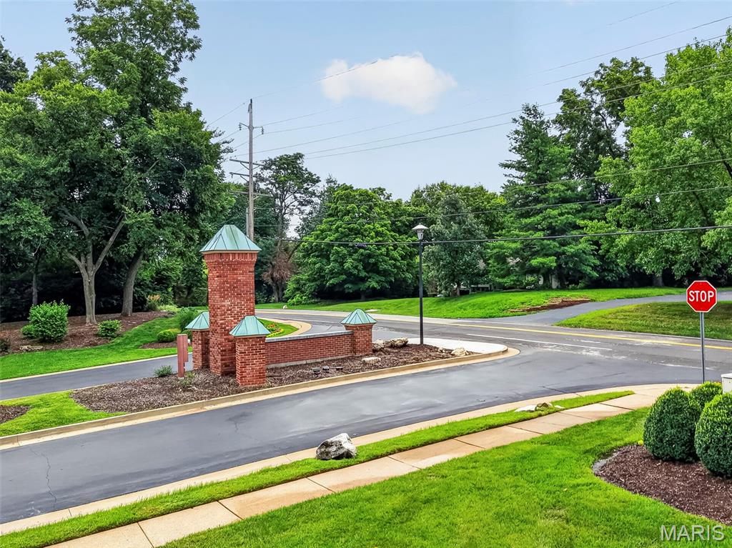 Baywood Villages Condo Ph Three - Residential