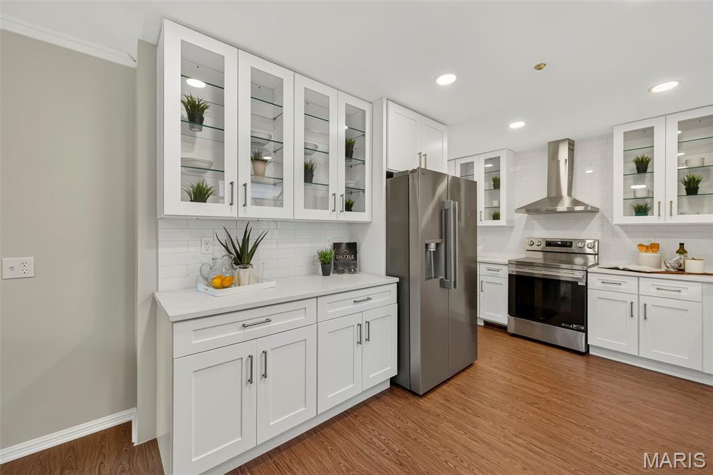 Baywood Villages Condo Ph Three - Residential