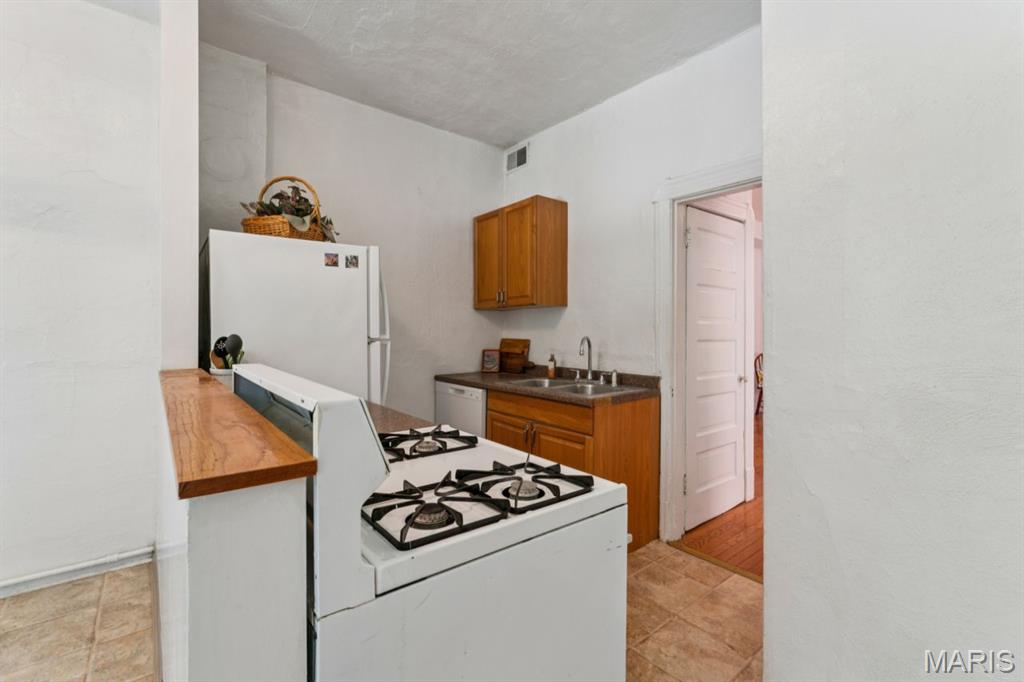 Tyler Place Add - Residential Income