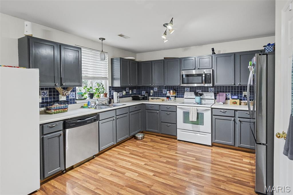 Larkin Meadows - Residential