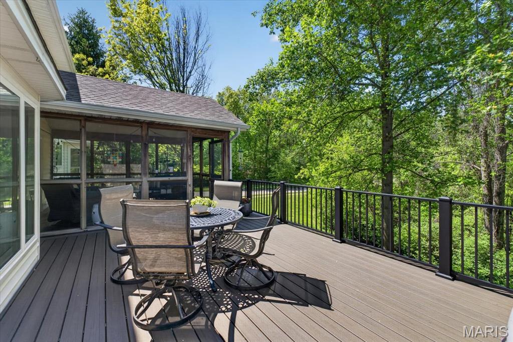 New England Village 6B - Residential