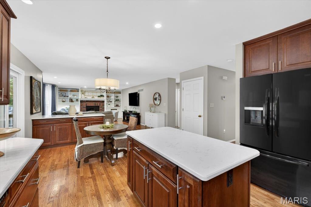 New England Village 6B - Residential