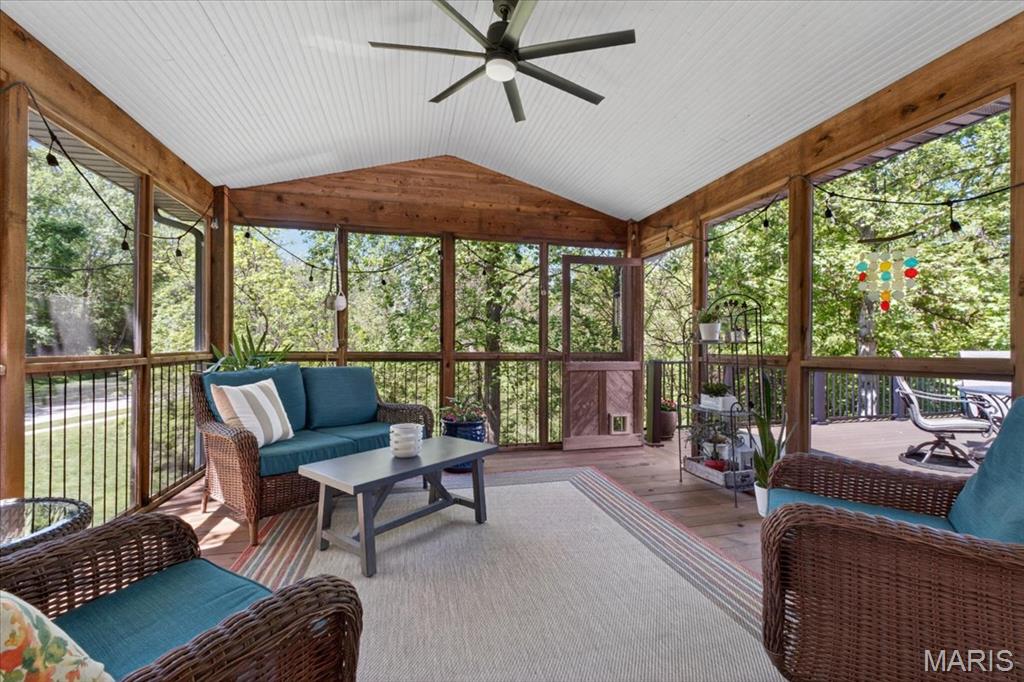 New England Village 6B - Residential