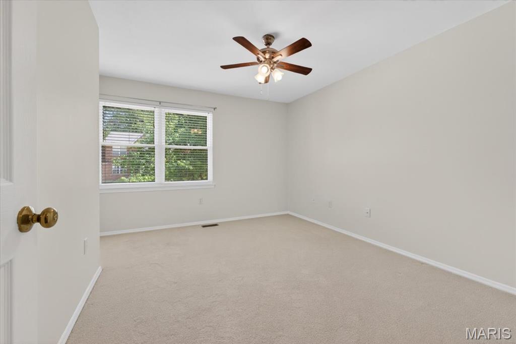 New England Village 6B - Residential