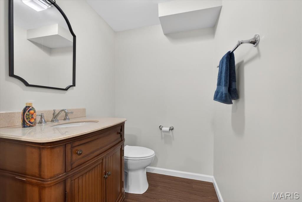 New England Village 6B - Residential