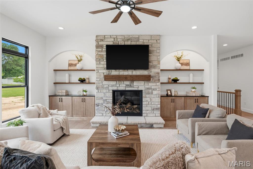 Stonebriar Estates - Residential
