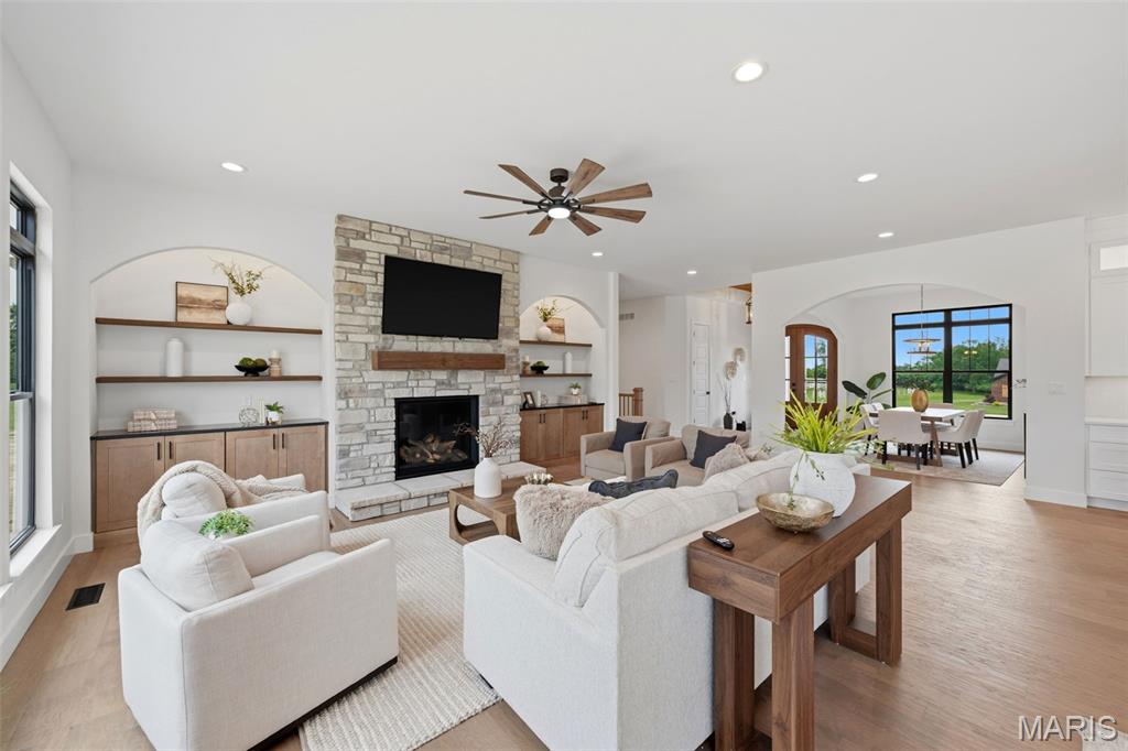Stonebriar Estates - Residential