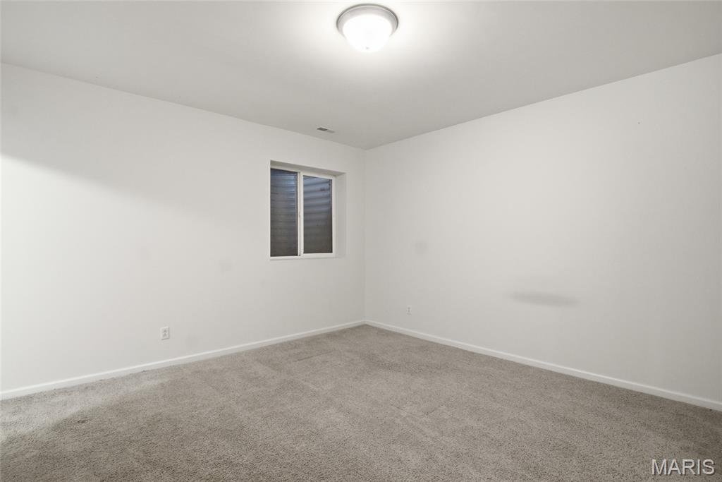 Columbia Lakes Iv - Residential