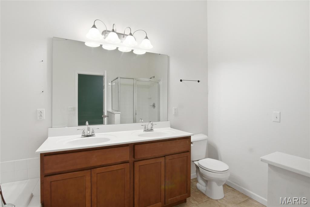 Columbia Lakes Iv - Residential