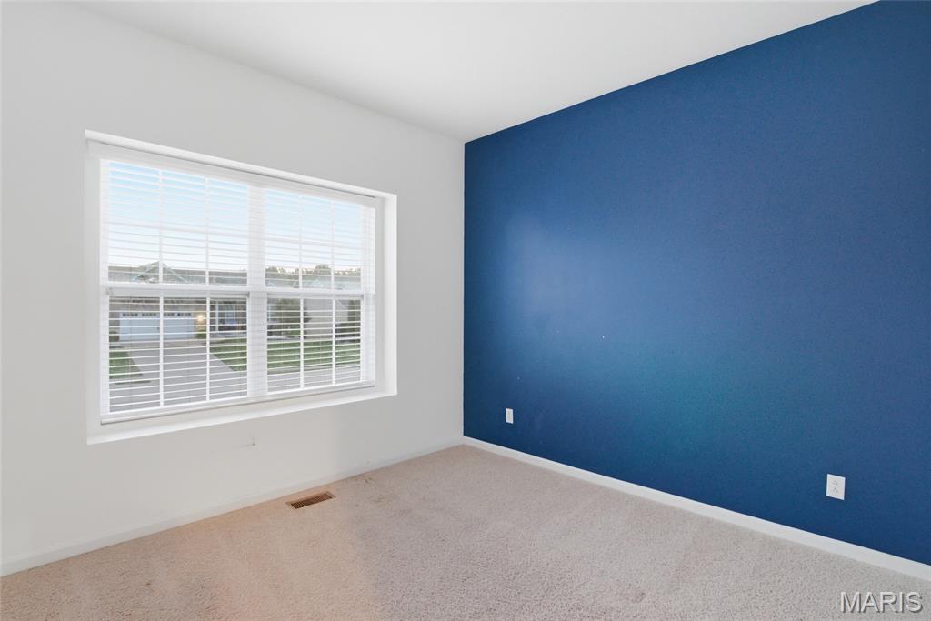 Columbia Lakes Iv - Residential