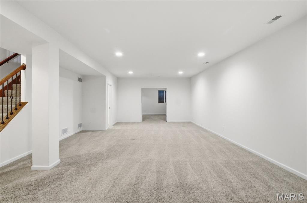Columbia Lakes Iv - Residential