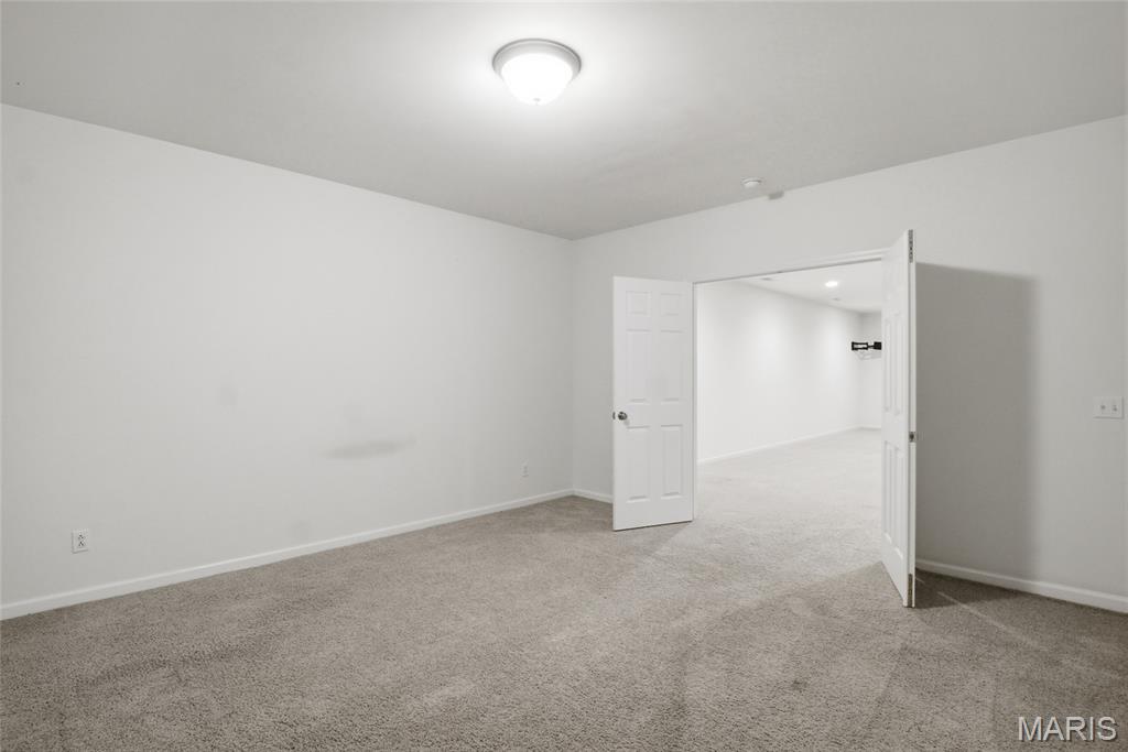Columbia Lakes Iv - Residential