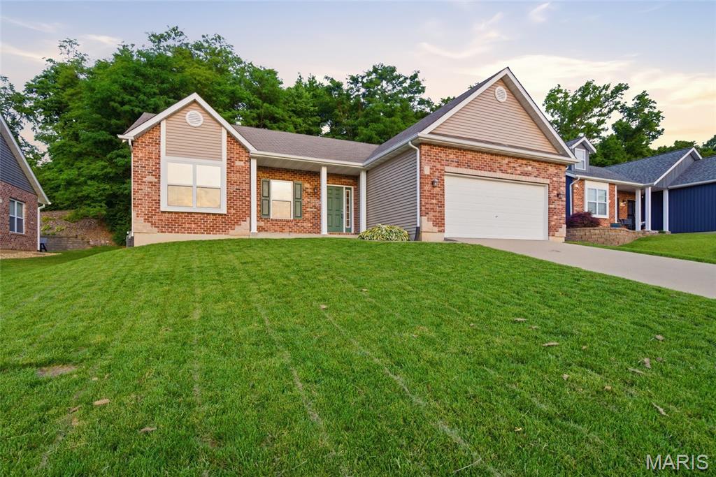 Columbia Lakes Iv - Residential