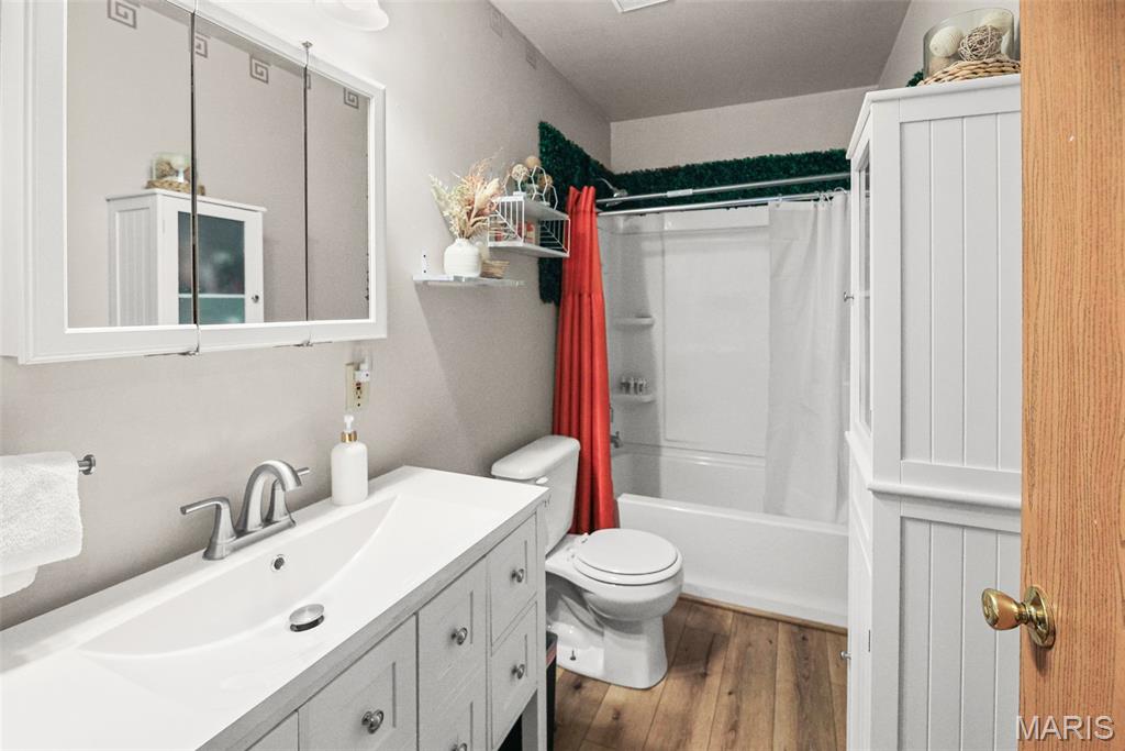 Commercial Place 1stadd - Residential