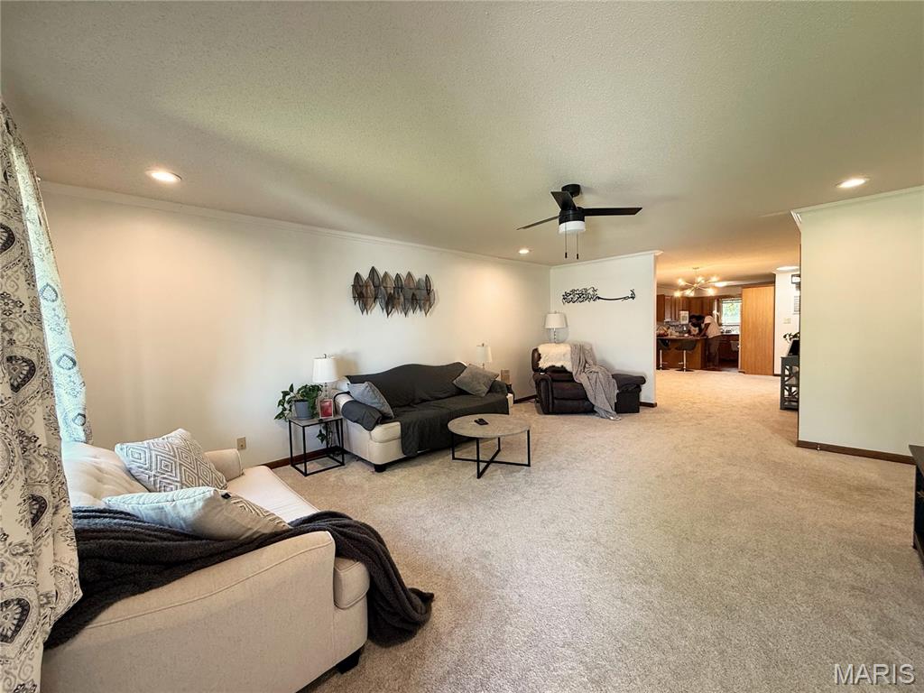 Lincoln Estates Condominiums - Residential