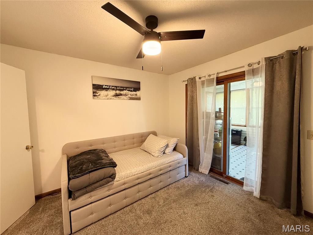Lincoln Estates Condominiums - Residential