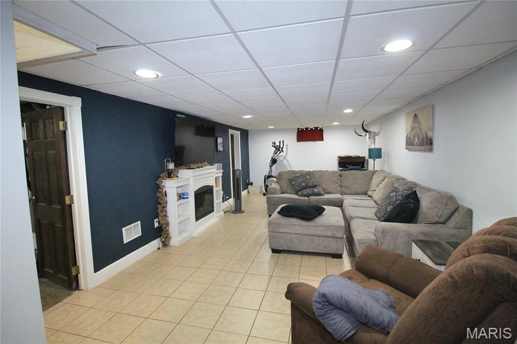 J G Dingweths - Residential