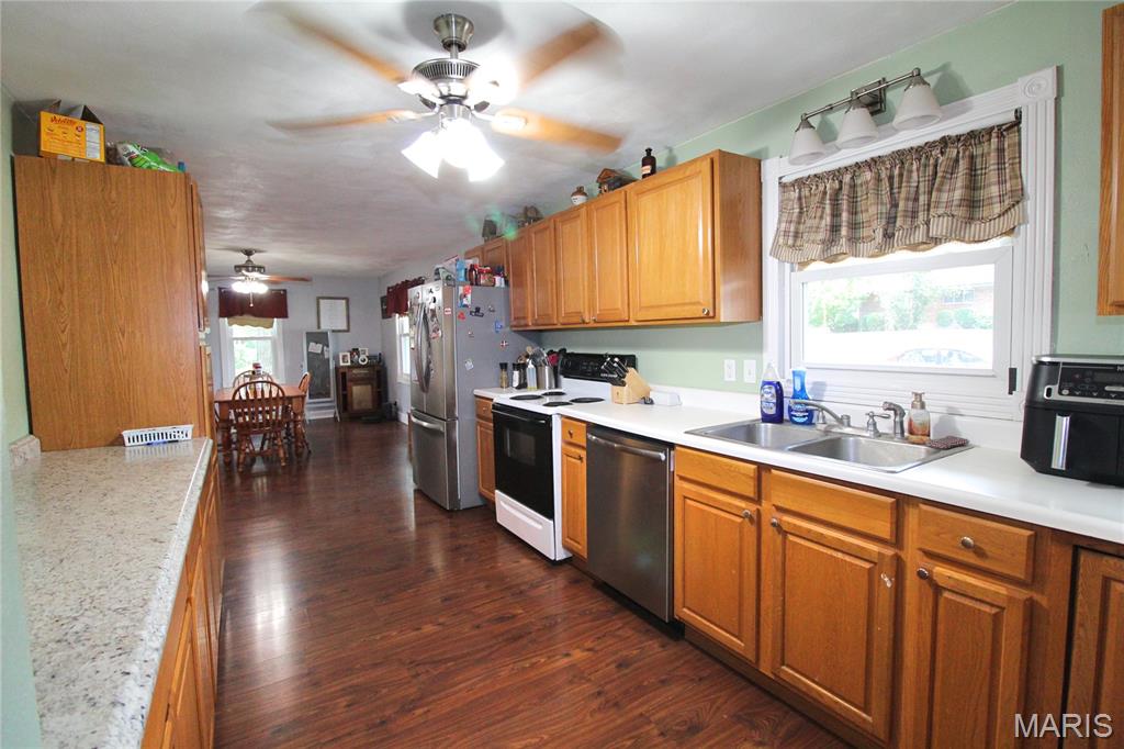 J G Dingweths - Residential