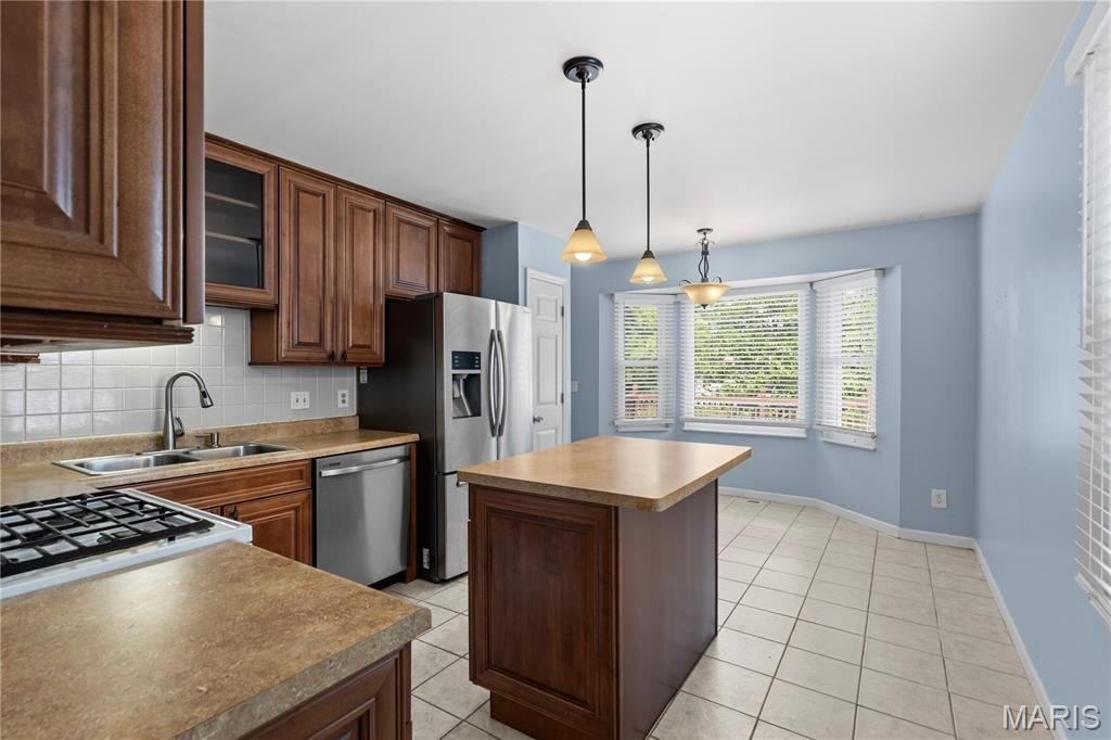 Meadowpark #2 - Residential Lease