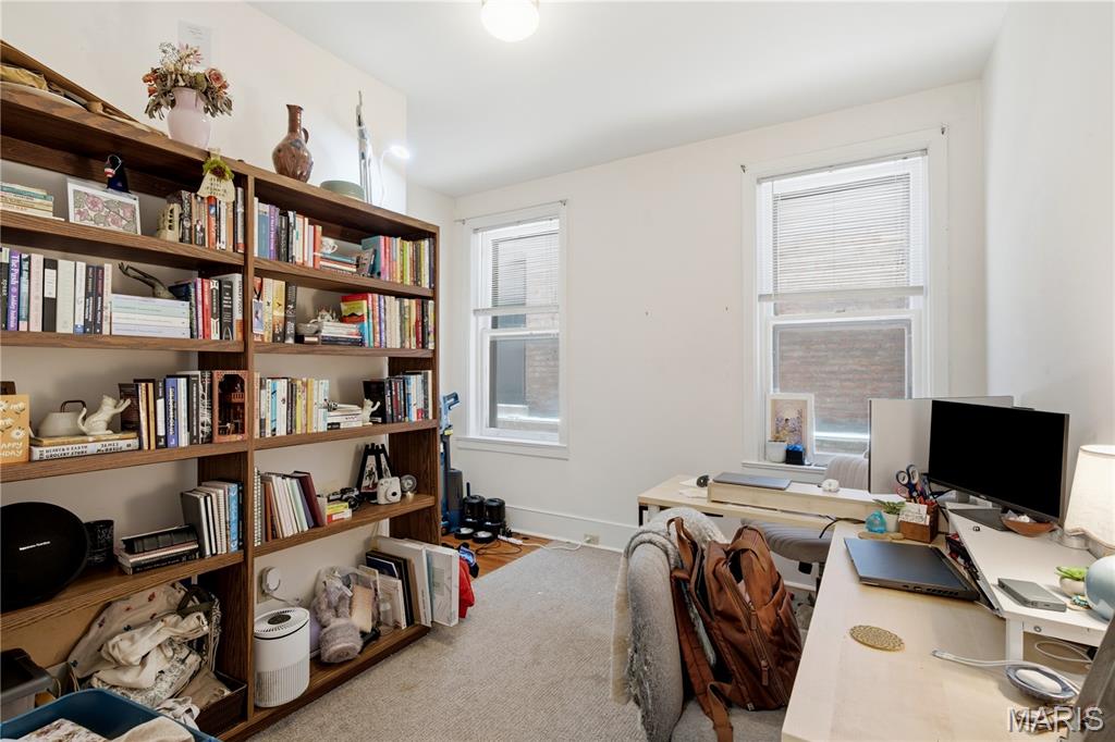 Lindell Add - Residential Income