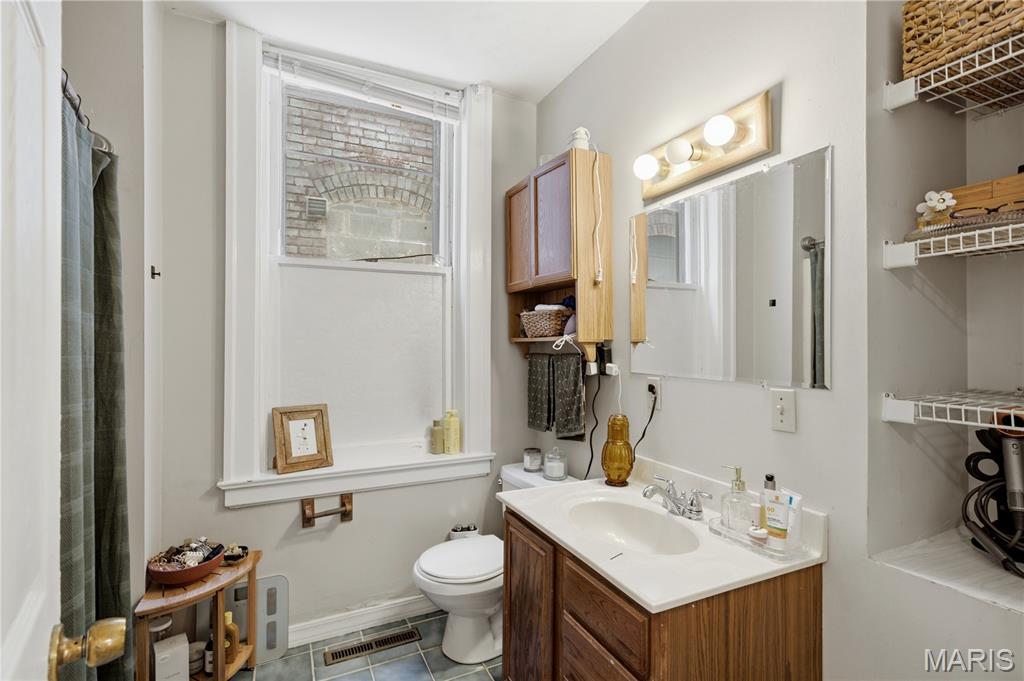 Lindell Add - Residential Income